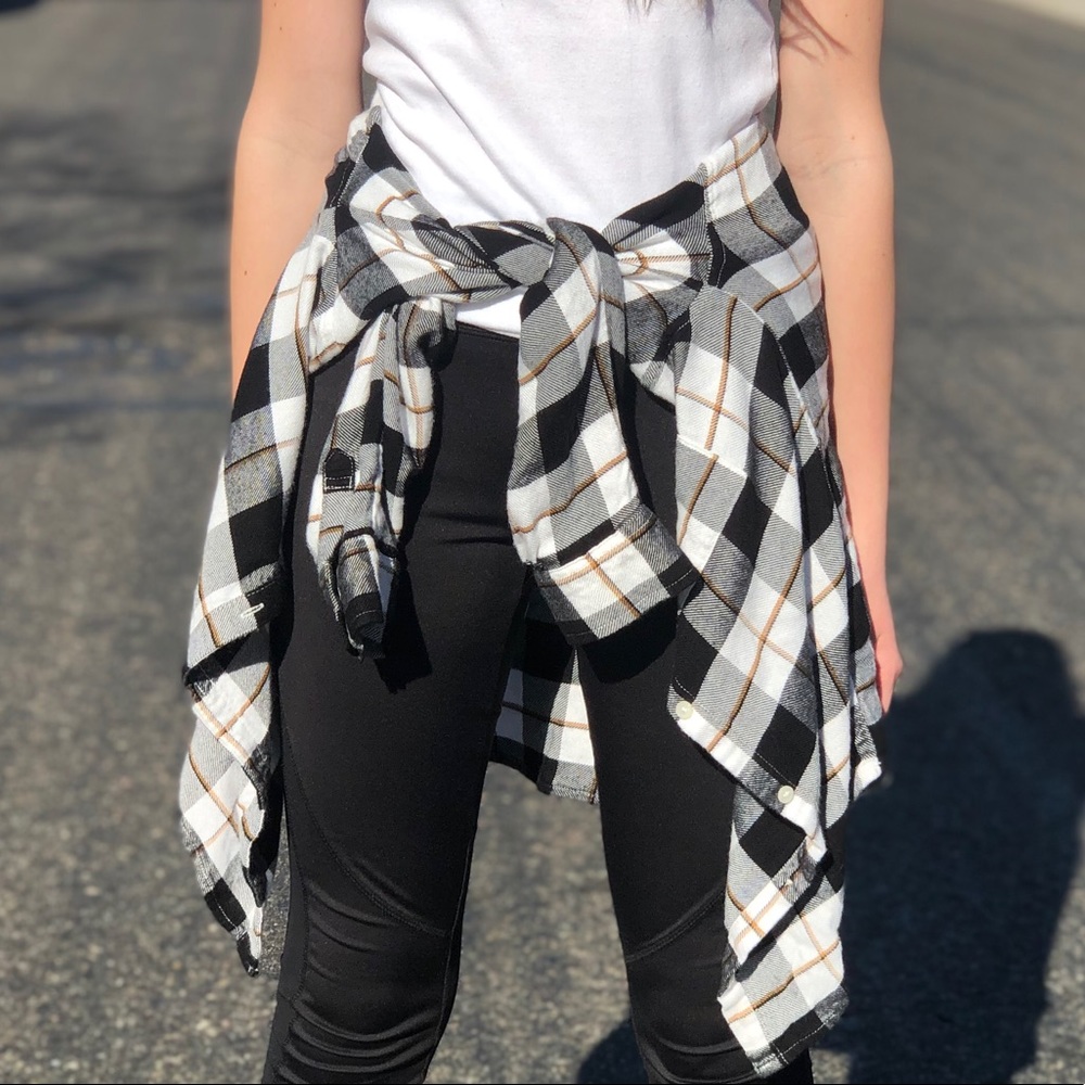 Black white and gold checked long sleeve jacket